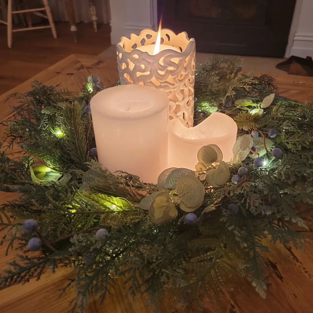 Blueberry Pine Bundle Wreath & Garland Set (Pre-lit)