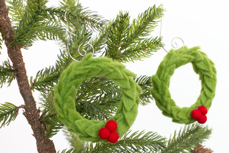 Christmas Tree Ornaments- Wreaths with Red Berries