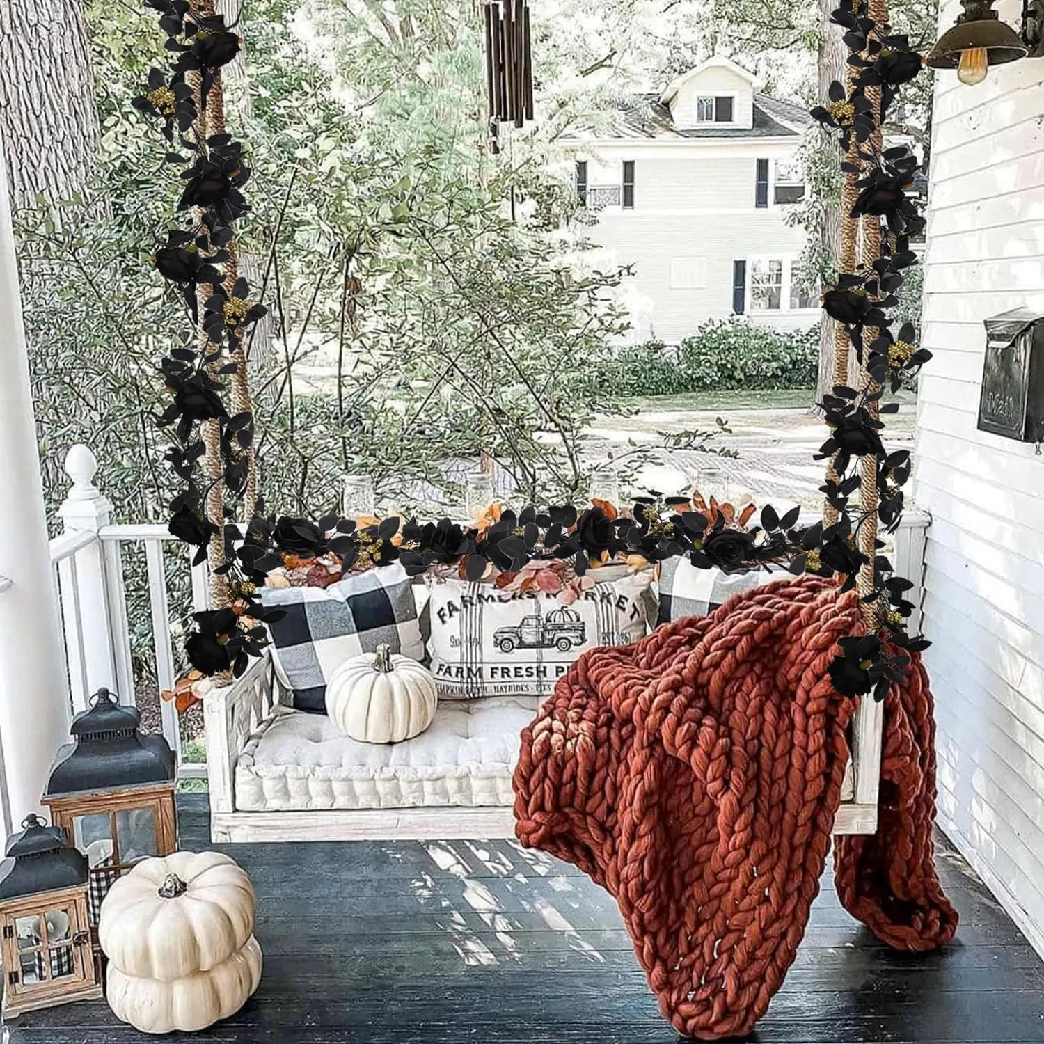 Clearance 5.7ft Black Halloween Garland with Rose And Berries Wholesale