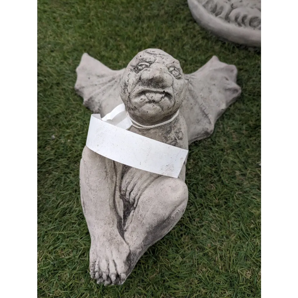 Dream Gardens 34cm Stone Flying Gargoyle