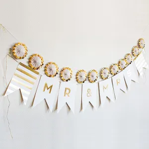 Gold Foil "Mr & Mrs" Pennant Banner