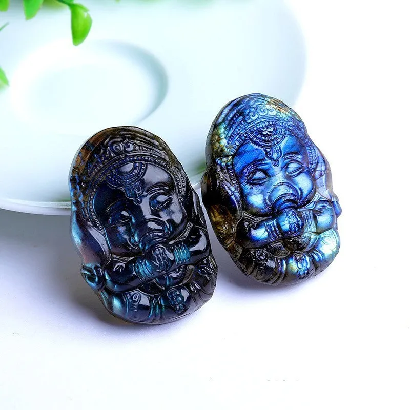 Natural Labradorite Raw Crystal Carving Blue Light Elephant Baby Decorative Meditation Crystal Ornament Pendant